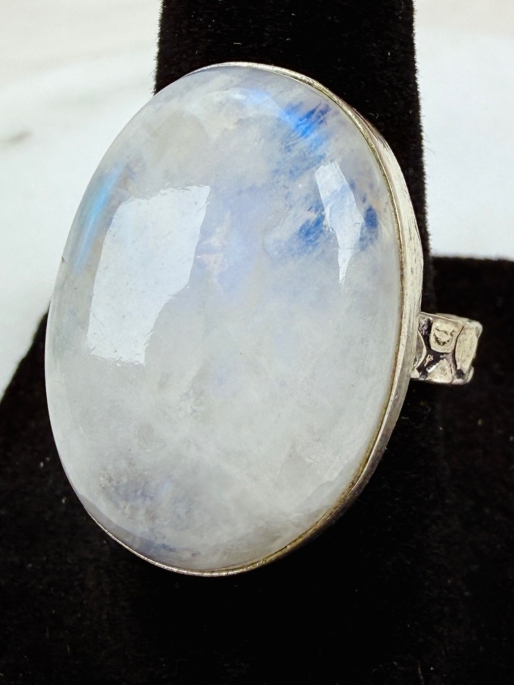Vintage size 9 stamped 925 silver-plated ring